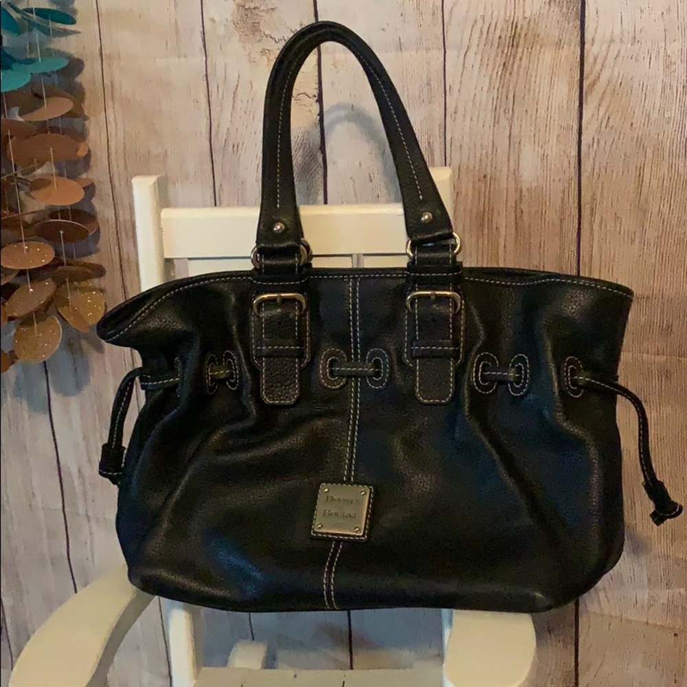 Dooney & Bourke black leather purse